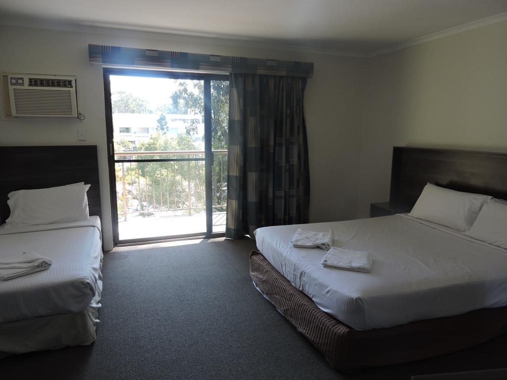 Town & Country Motel Nerang Bilik gambar