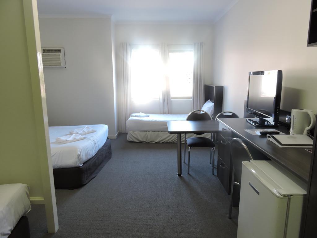 Town & Country Motel Nerang Luaran gambar